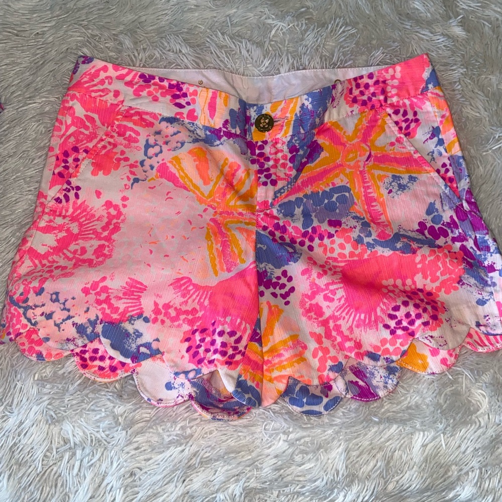 Lilly Pulitzer buttercup shorts